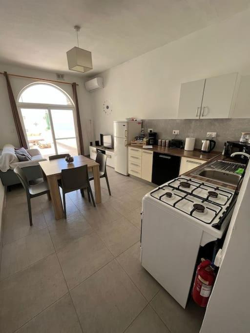 Serenity Sea-View Maisonette Marsalforn Exterior photo